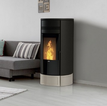 Cambiocaldaiaonline.it KLOVER Srl Klover termostufa a pellet STYLE 180 DUO (22,3 KW) Cod: SLD180-328
